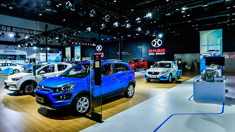 北汽集團(tuán)全面新能源化集團(tuán)軍亮相節(jié)能與新能源汽車展